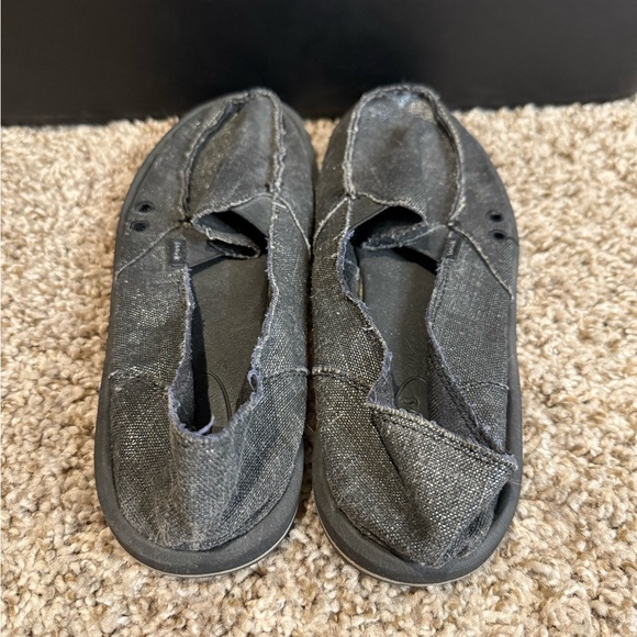 Sanuk Black Slip-On Loafers - Picture 2 of 4